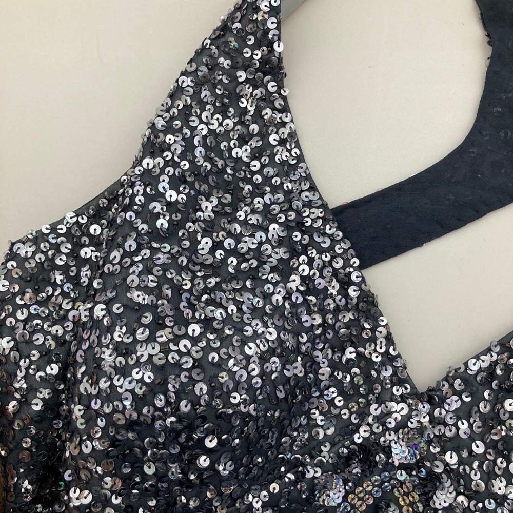 Adrianna Papell Sequined V-Neck Party Dress - Picture 8 of 14